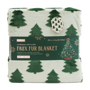 ENVOGUE Faux Fur Trees Blanket